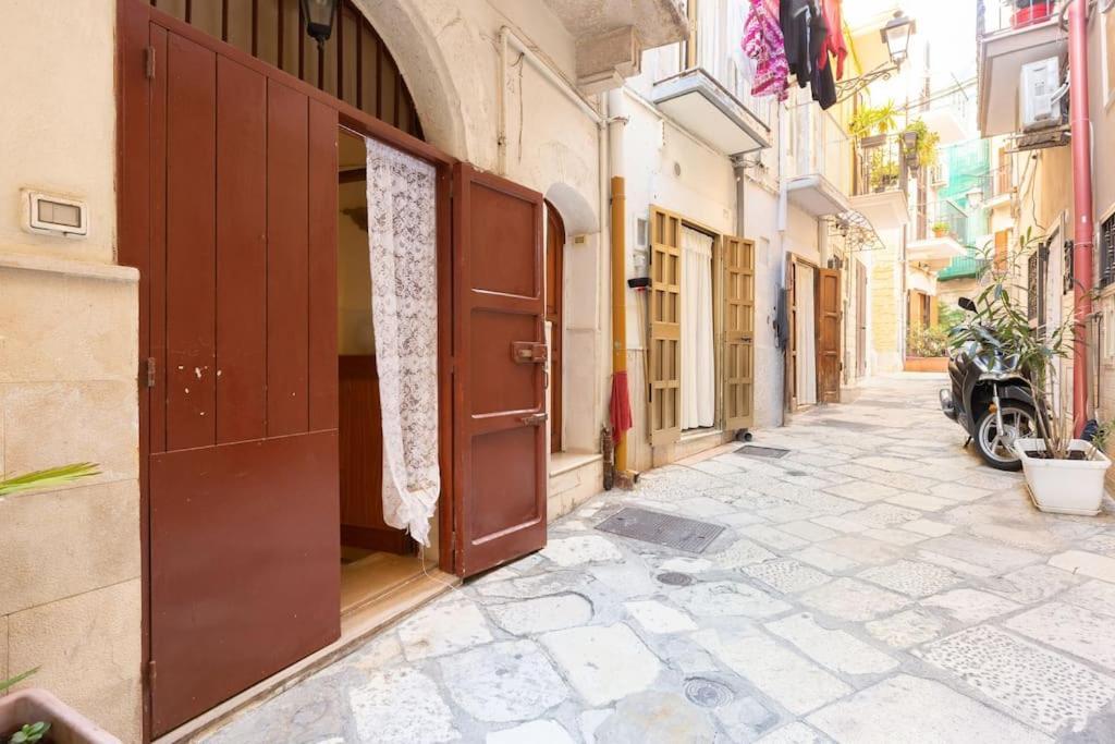 Charming Old Town House Apartment